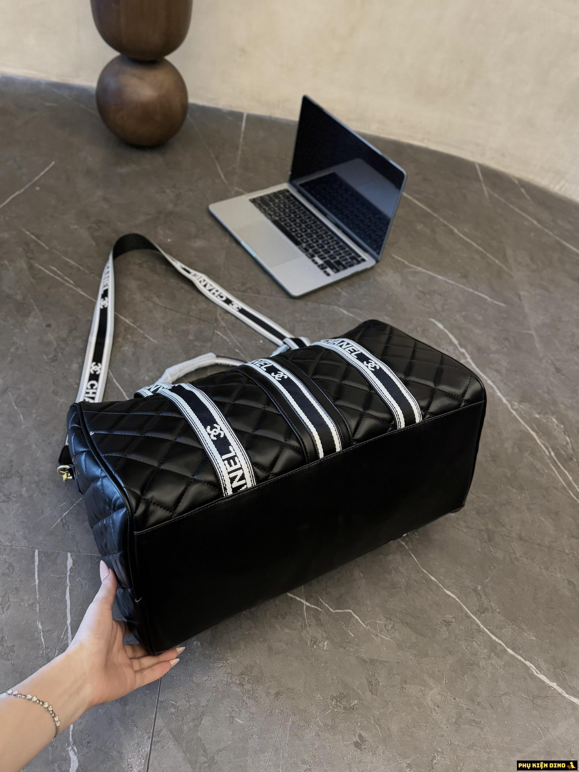 Túi Trống Du Lịch Chanel Túi Trống Du Lịch Chanel